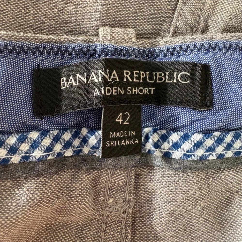 Banana Republic Aiden Shorts Mens 42 Gray Linen‎ Cotton Flat Front Casual Summer